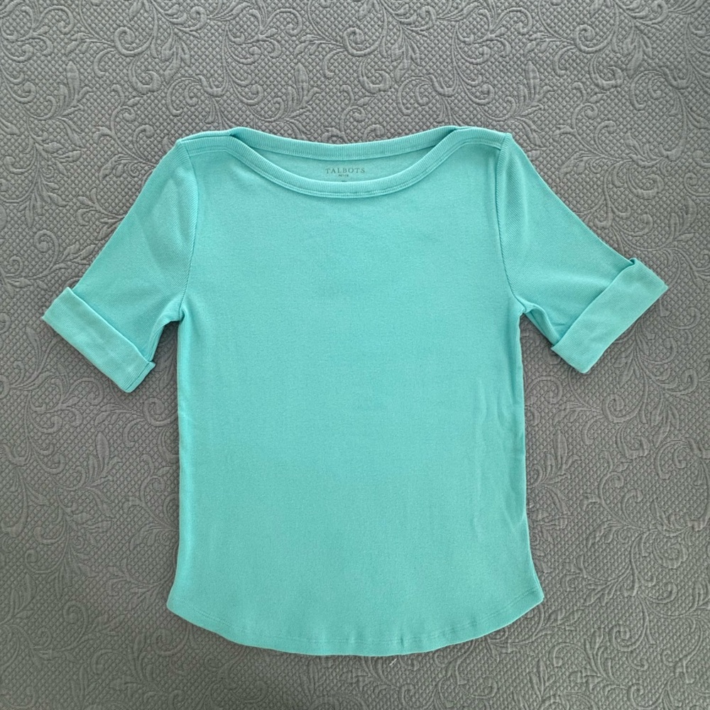 Talbots aqua boatneck T-shirt, size medium petite.